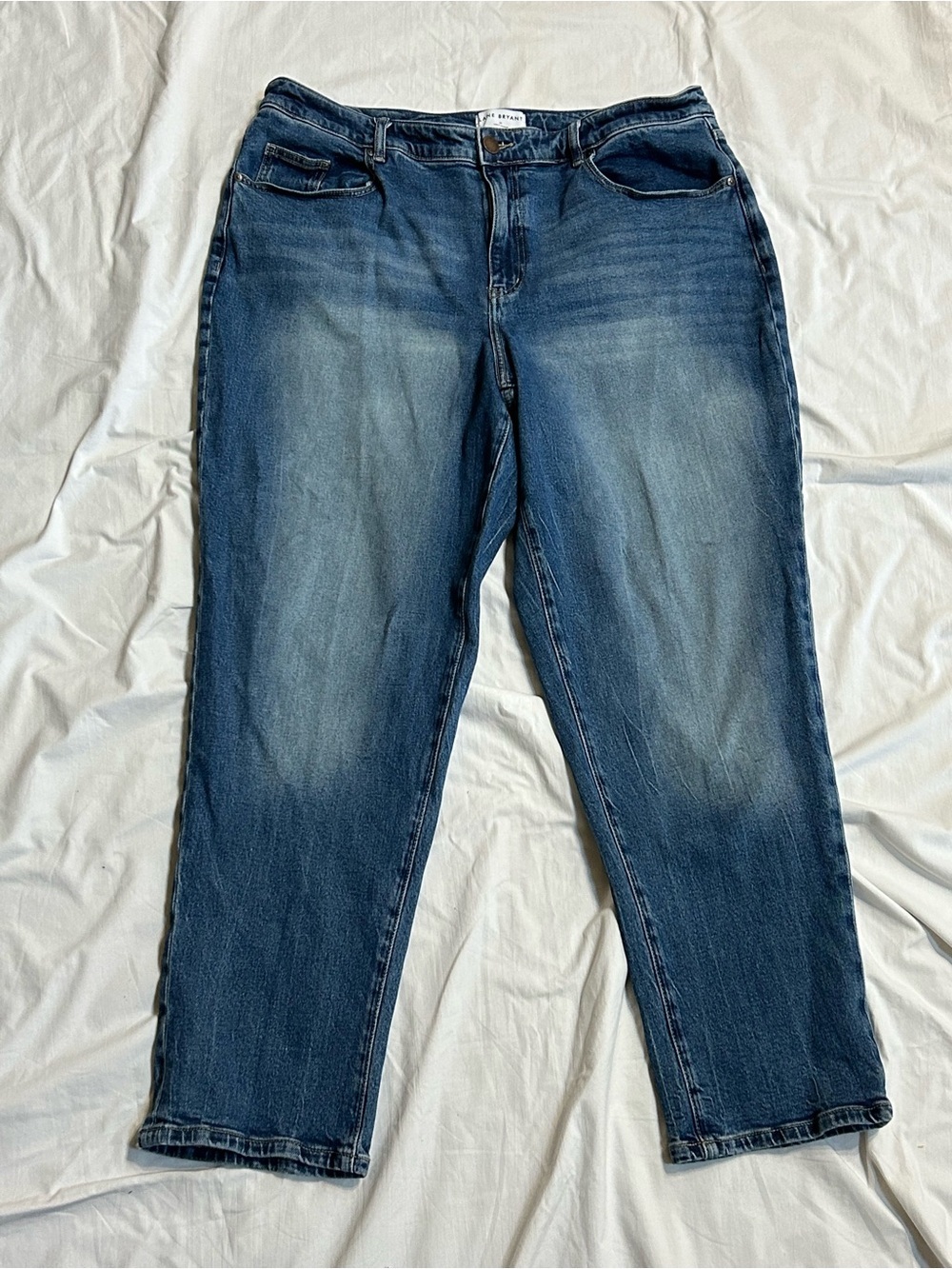 Lane Bryant Mid-Rise Boyfriend Fit Denim Jeans Size 16